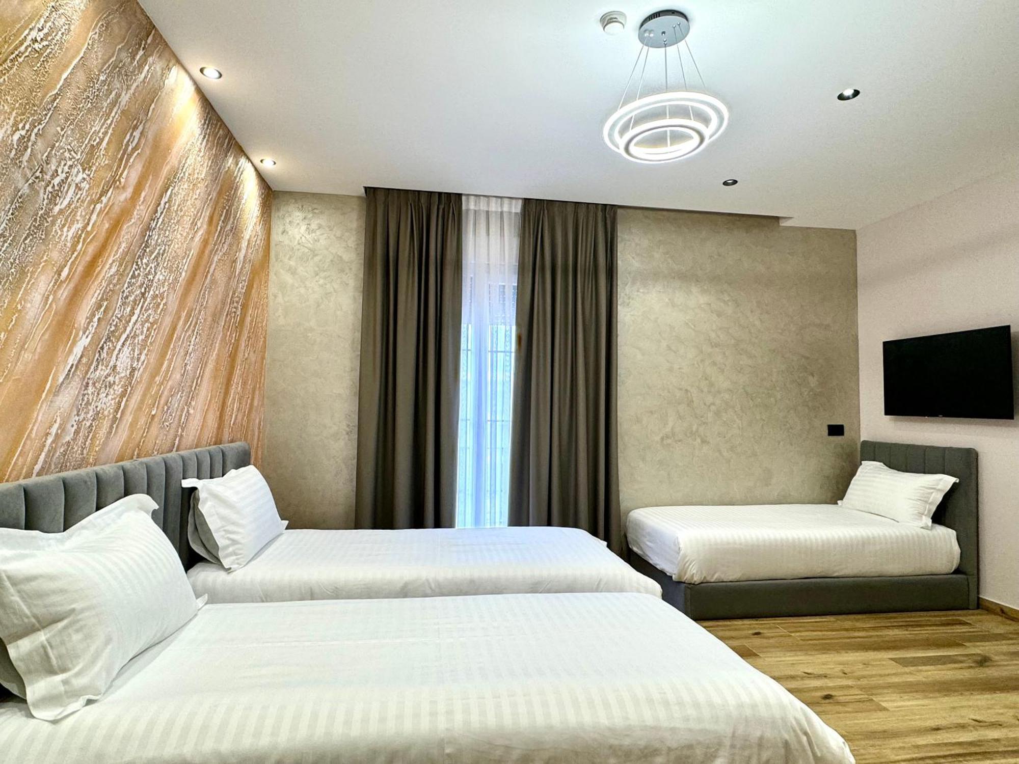 Residence Inn Hotel Tirana Kültér fotó