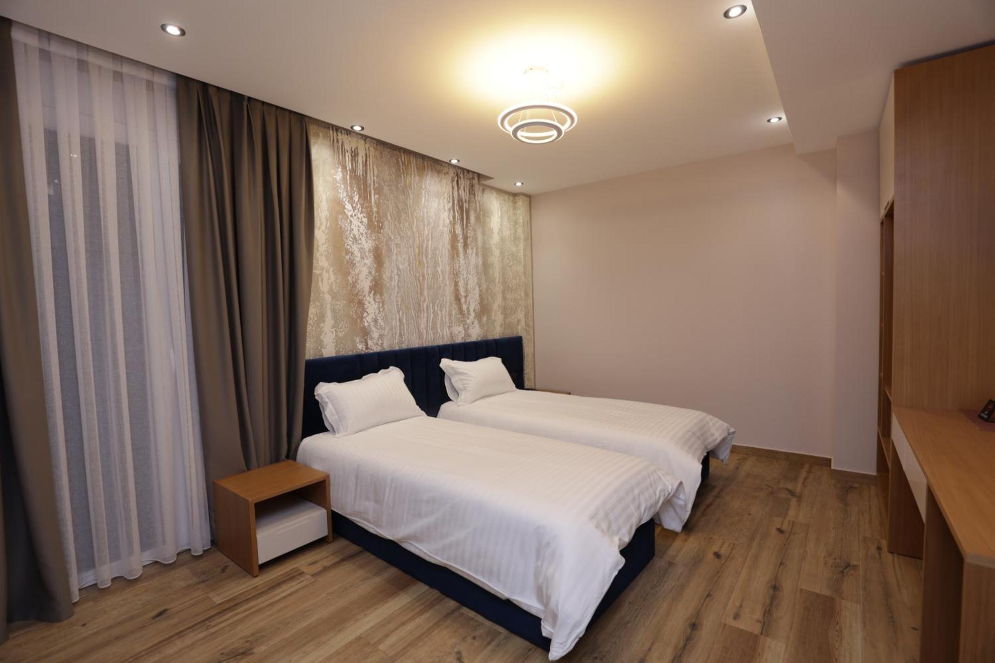 Residence Inn Hotel Tirana Kültér fotó