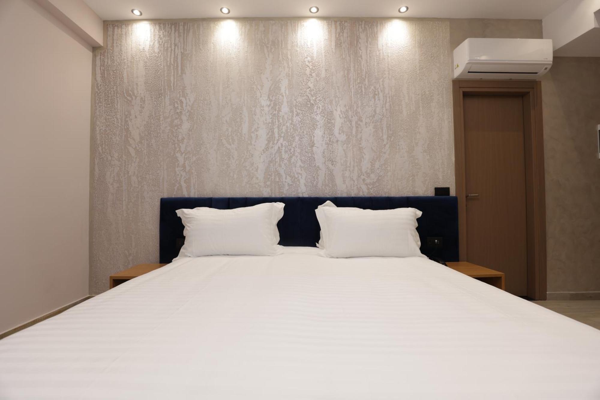 Residence Inn Hotel Tirana Kültér fotó